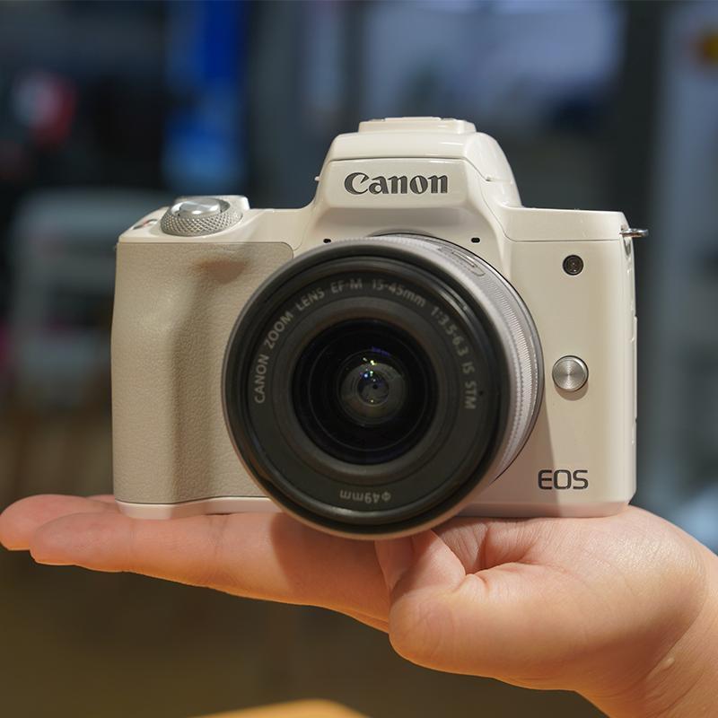 佳能(Canon)EOS M50(15-45)数码相机微单单镜头套装黑色双核CMOS 监视器点数 约2410万有效像素高清大图