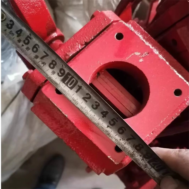 智铁 吸污车四通阀 clw4 个高清大图