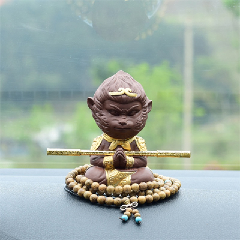 精品紫砂Q版关公武圣关羽陶瓷可爱车载祝福摆件车内车上饰品 三维工匠 斗战胜佛[送防滑垫鸡翅木佛珠]高清大图