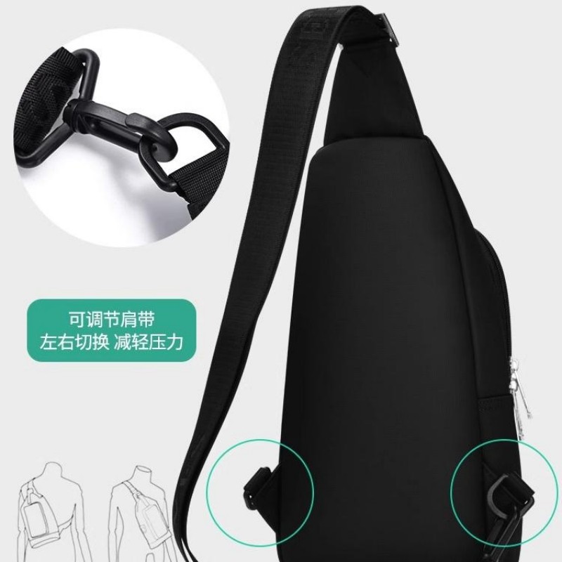 七匹狼 斜挎包男单肩胸包潮牌百搭胸包黑色款 CD101787-1高清大图