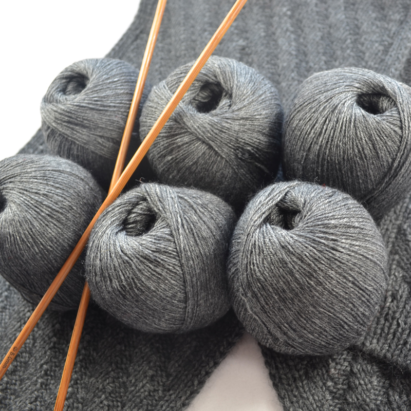 羊绒线织围巾毛线手工diy编织毛线团围巾材料包初学者送男友参数