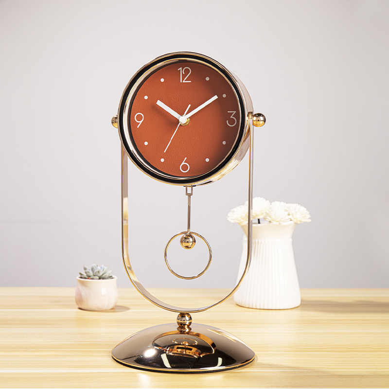 汉时(Hense)欧式轻奢金属夜灯装饰座钟客厅时尚石英时钟卧室摆件HD97高清大图