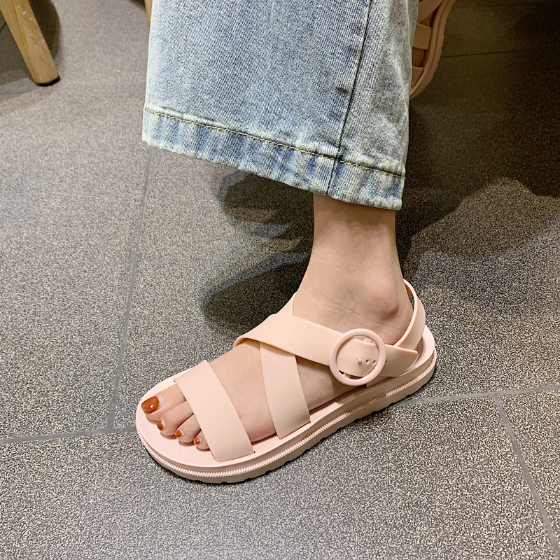 软果冻凉鞋女夏韩版仙女风学生ins百搭复古罗马平底鞋沙滩