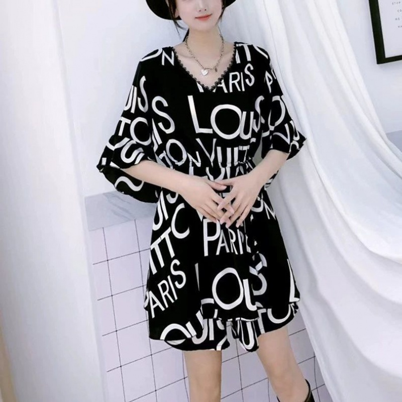 单件\套装时尚胖妹妹套装夏洋气连衣裙短裤气质洋气两件套