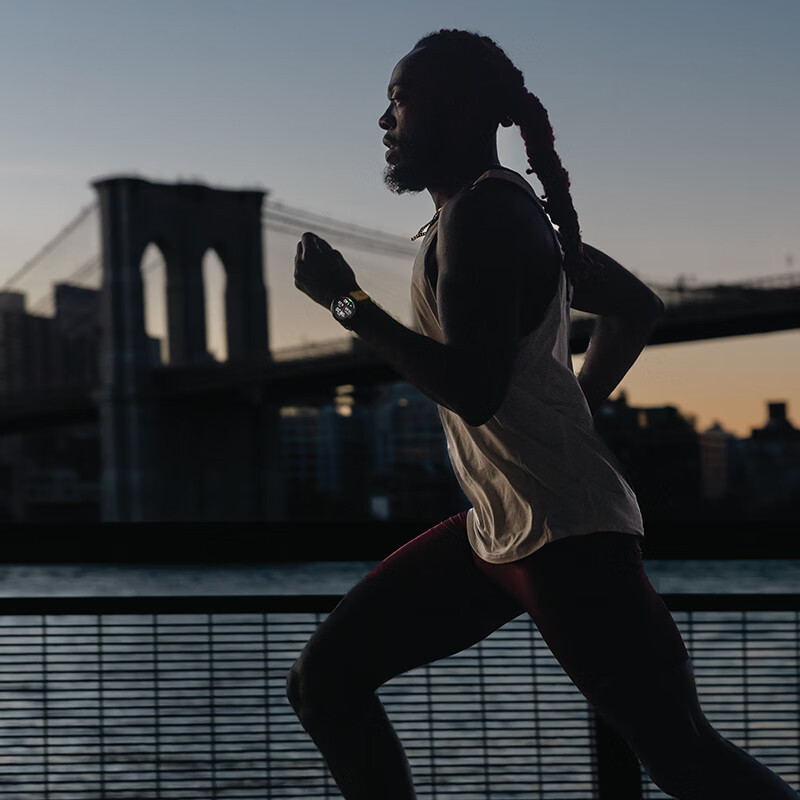 佳明(GARMIN)Forerunner965 多功能心率跑步HRV血氧铁三训练