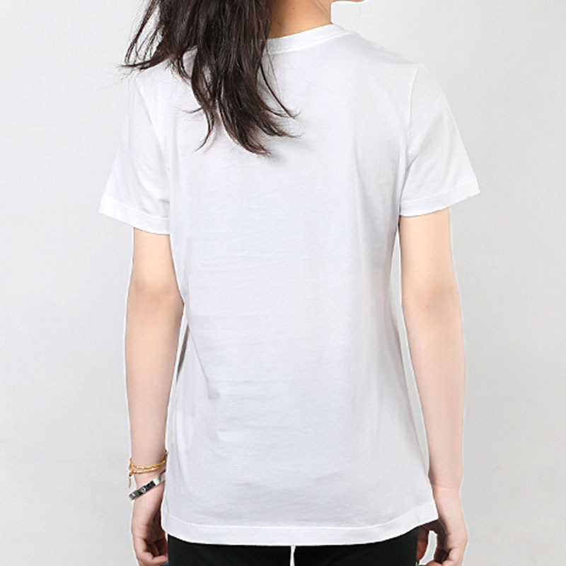 NIKE耐克 新品女子休闲运动圆领短袖T恤 DA2481-100