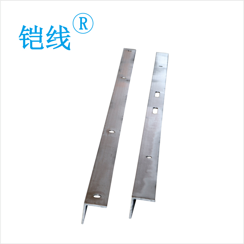 铠线 电料辅件 电力金具 线路杆顶横担 ∠63*6*2100mm/根高清大图