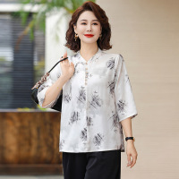 妈妈夏装女上衣中年妇女小衫气质中老年休闲衣服七分夏季薄款服装 5XL(建议155-165斤） 黑色小衫