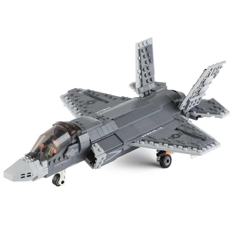 新年军事积木武装黑鹰直升机战斗飞机男孩拼装组装玩具武直十武装直升