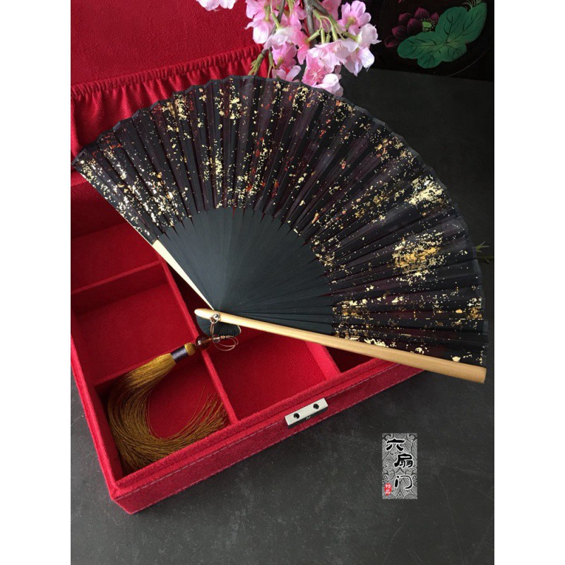 中国风扇6寸金银洒金银女式古风日式日本和风折扇子古典摄影 三维工匠 8寸金色洒金+大珠流苏金色高清大图