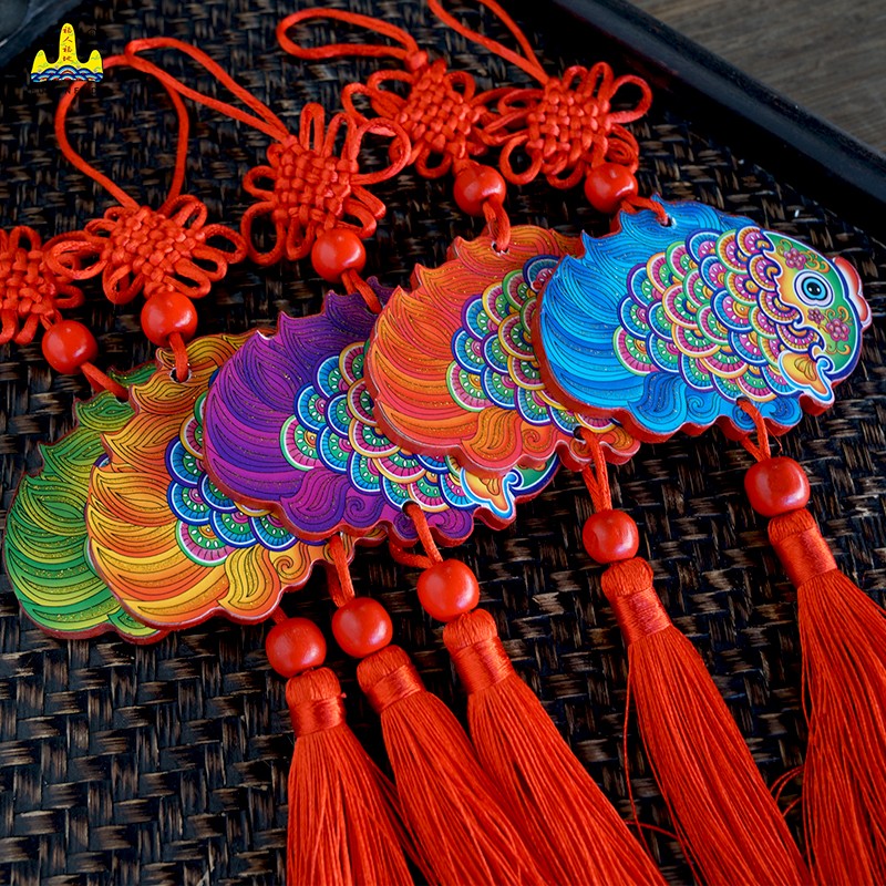 福人福地旅游纪念品创意汽车挂件民族风中国结木质福鱼复古国潮挂饰双面红 七彩小鱼挂件(紫色)BD.20.01.01.01