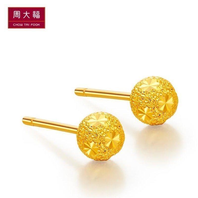周大福圆珠车花足金金饰品耳钉(工费:68计价)F170670