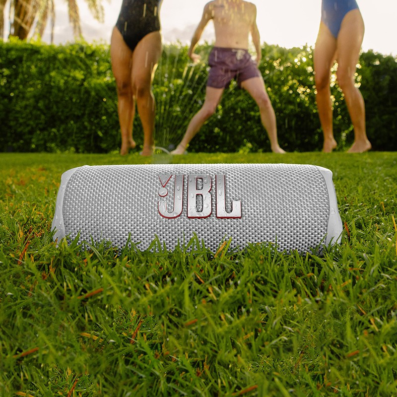 JBL FLIP6 音乐万花筒六代 便携式蓝牙音箱 低音炮 防水防尘设计 多台串联 赛道扬声器 独立高音单元 烟空灰