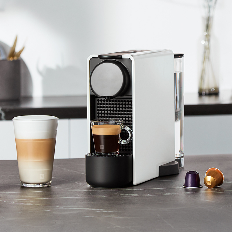 Nespresso 胶囊咖啡机 Essenza Plus