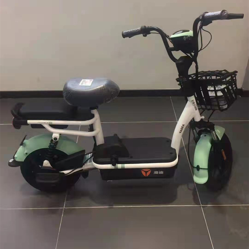 雅迪(yadea)电动车 小金果电动自行车新国标男女通勤 乐萌加配减震基础款48V-铅酸