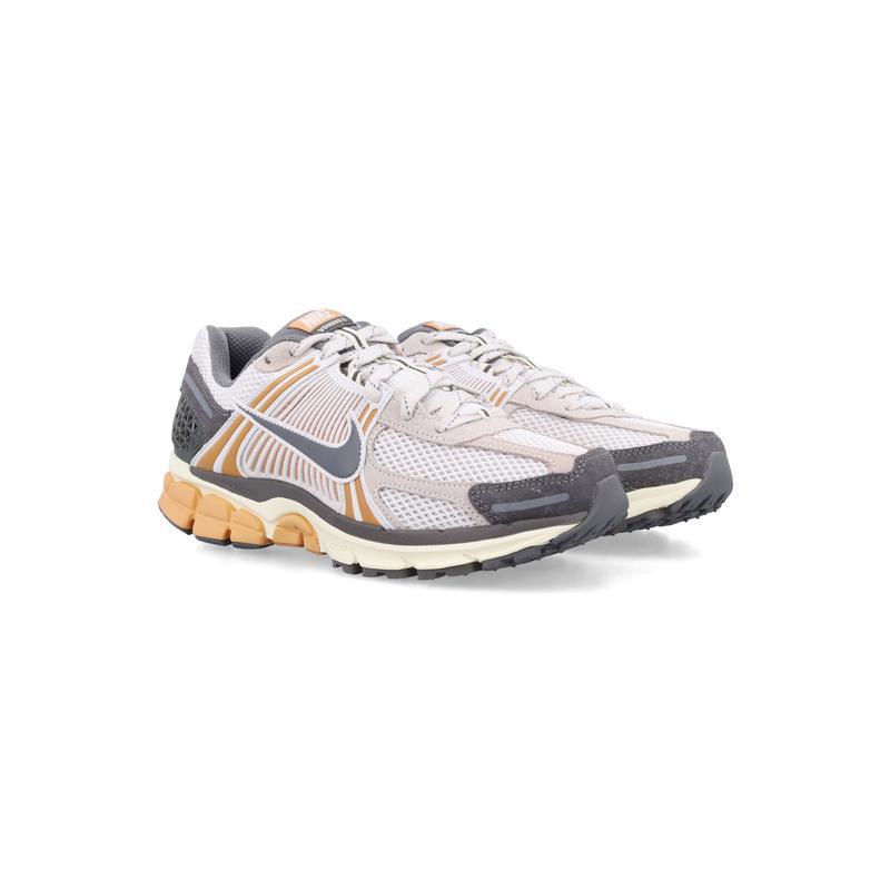 耐克(NIKE)跑步鞋男缓震透气运动鞋专业训练跑鞋户外竞速竞赛机能