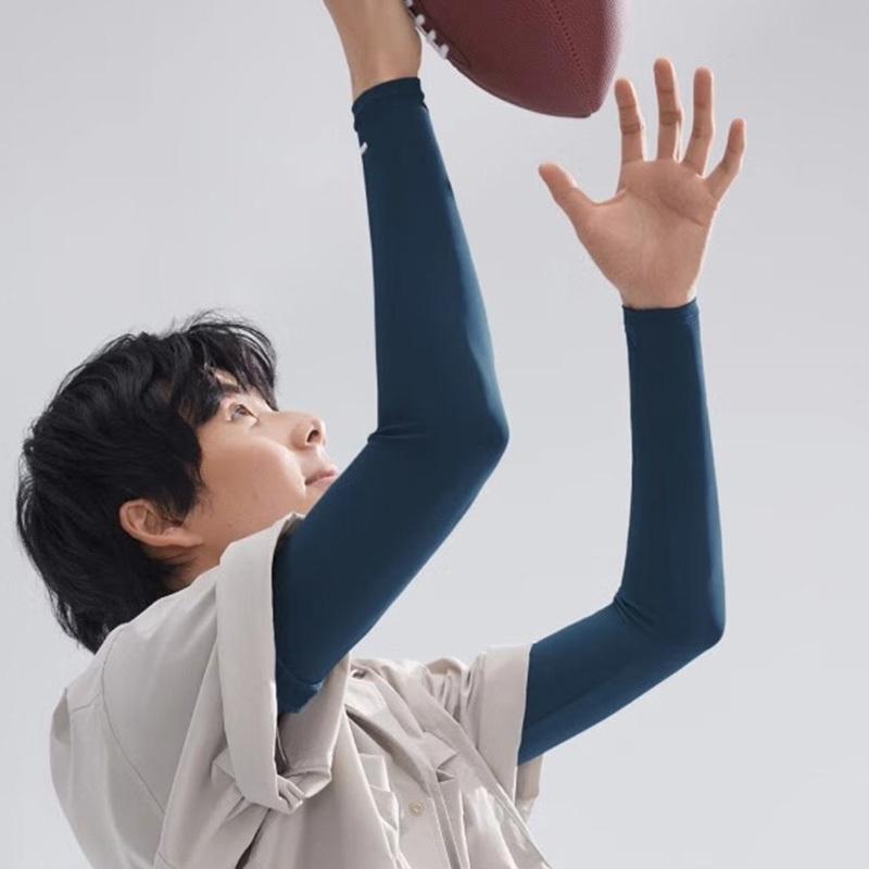 蕉下凉感防晒袖套夏季男运动拉伸不勒臂防紫外线护臂袖套AL375