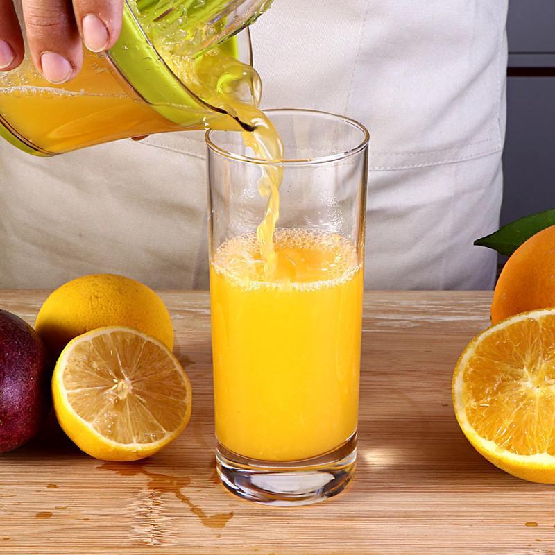 家用多功能手动榨汁机 减肥水果橙汁榨汁器神器 学生小型挤柠檬杯