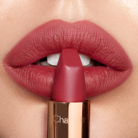 Charlotte Tilbury摩登雾感唇膏M.I.KISS[到期时间2024年9月29日]
