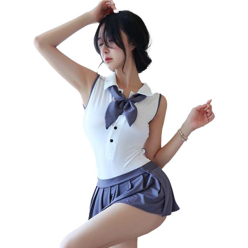 长夜漫漫情趣内衣校园制服诱惑性感激情连体衣床上免脱开档女1491高清大图