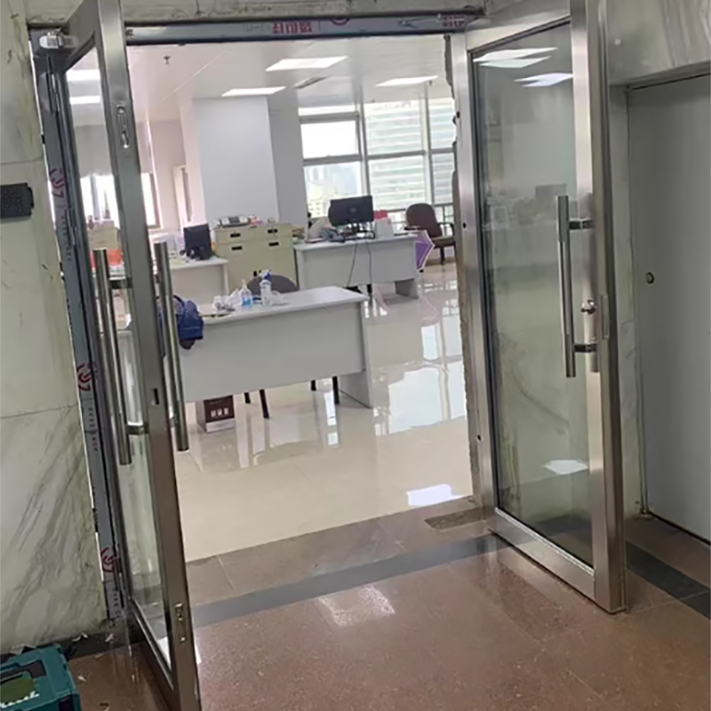 天虎 钢化玻璃门 12mm 平方米高清大图