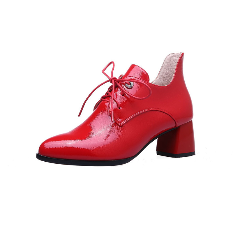 春秋漆皮系带尖头深口中跟粗跟单鞋女英伦风红色小皮鞋高跟鞋大码