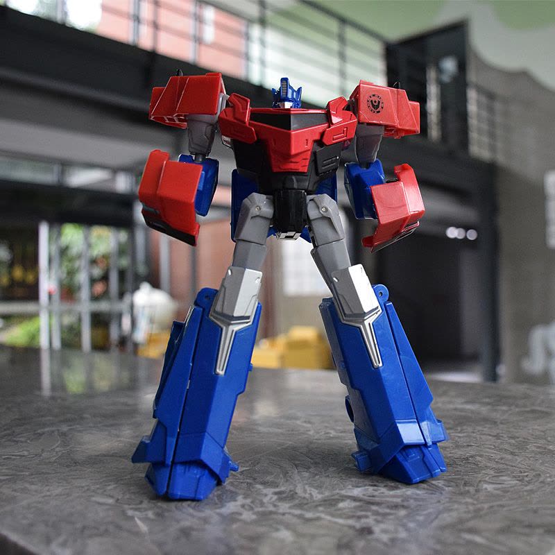 钢铁变形联盟变形玩具金刚合金版擎天侠柱大蜂机器人钢索汽车人