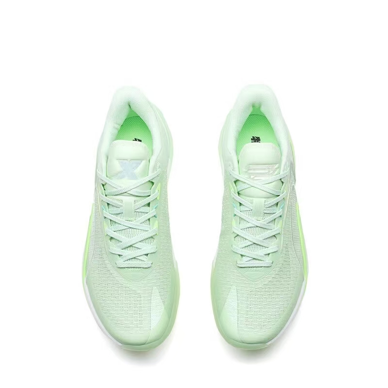 特步篮球鞋975119120003高清大图