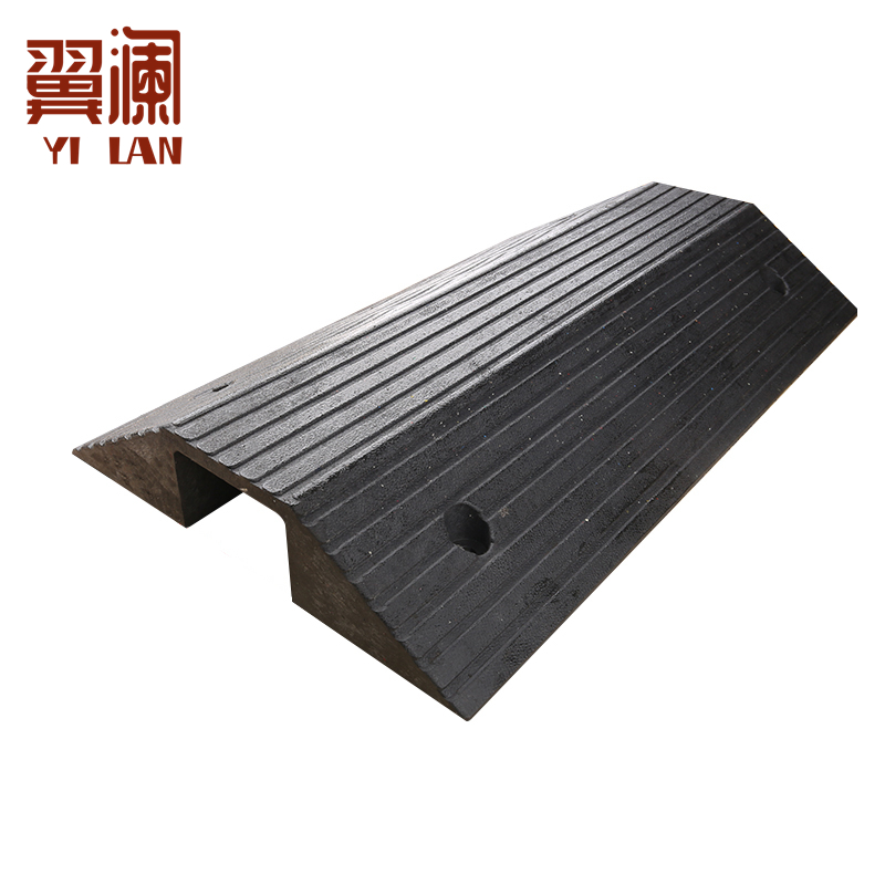 翼澜 线槽减速带40cm个高清大图