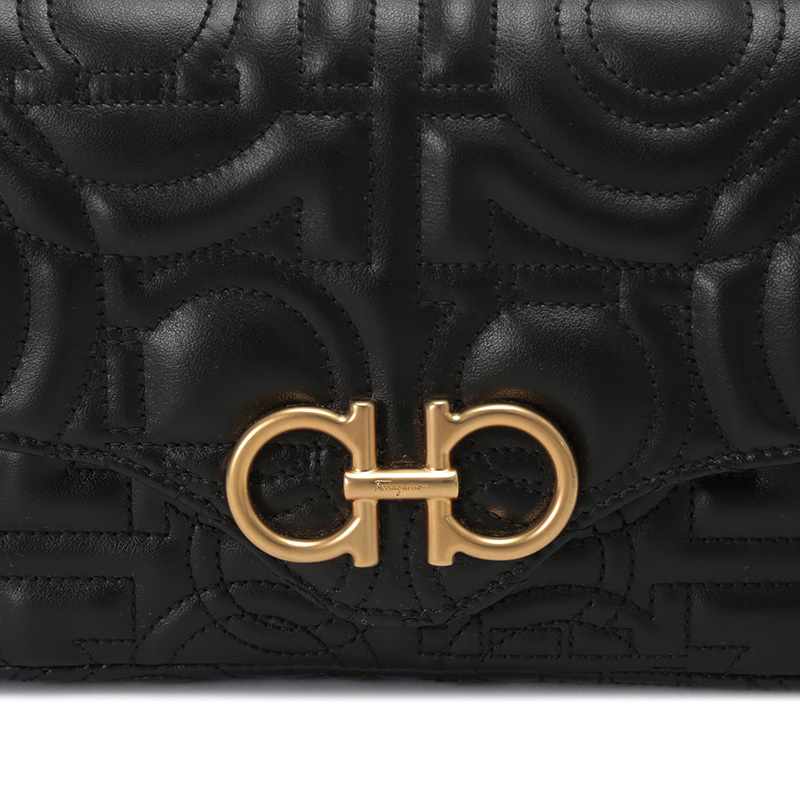 菲拉格慕salvatoreferragamo女士牛皮单肩斜挎包链条包212967