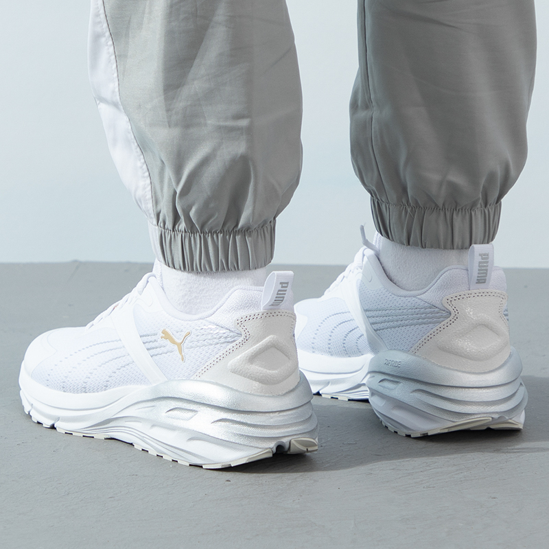 彪马(PUMA)男鞋女鞋新款跑步健身训练运动鞋户外时尚舒适耐磨休闲鞋395247-01 ZP