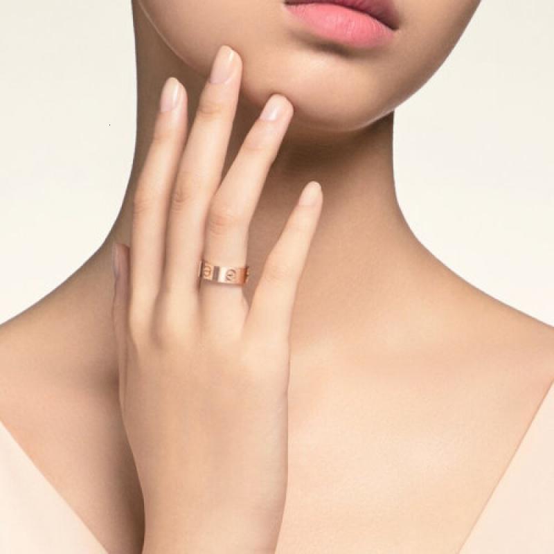 cartier卡地亚经典love18k金玫瑰金戒指b4084800