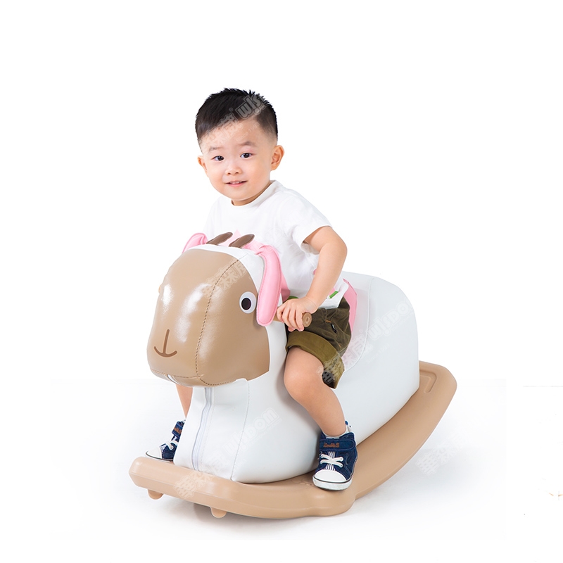 华森葳 小鹿摇摇椅 小鹿摇摇椅高清大图