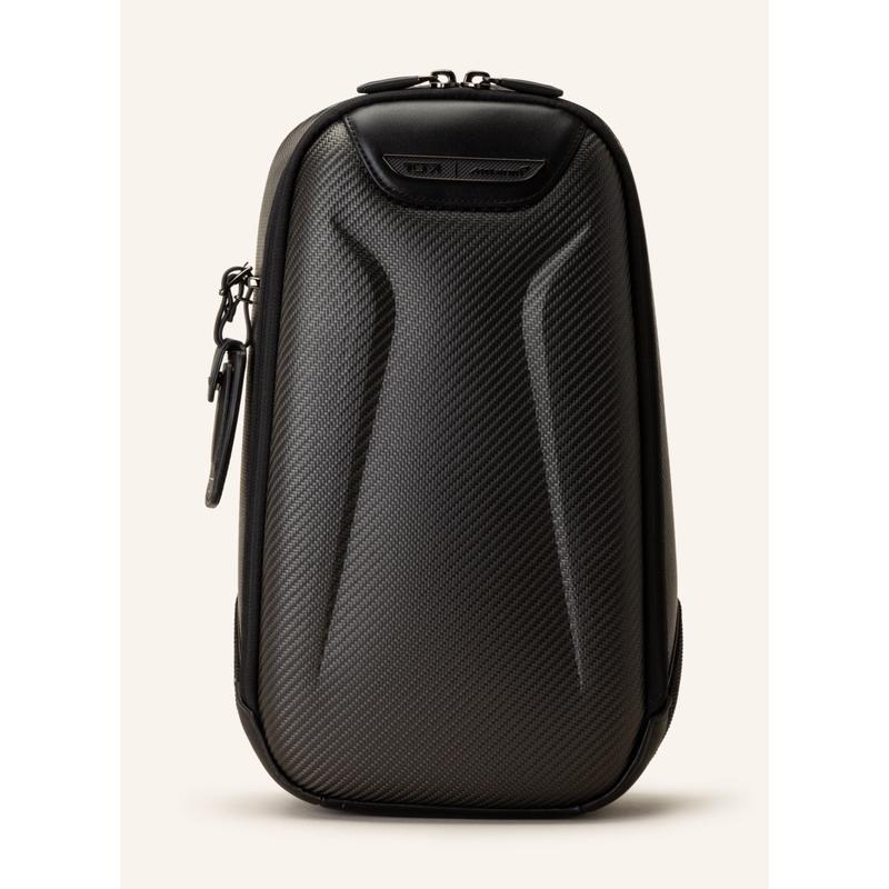 TUMI男士多功能双肩包防水设计可调肩带时尚休闲背包高清大图