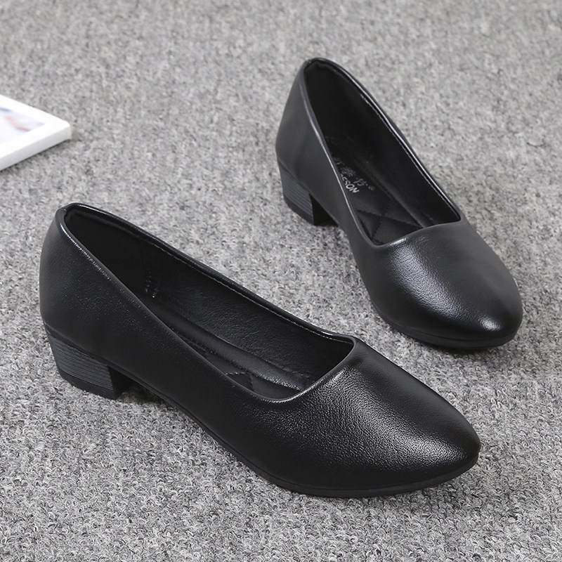 工作鞋女新款黑色秋季职业上班工装女鞋尖头粗跟皮鞋软皮软底单鞋