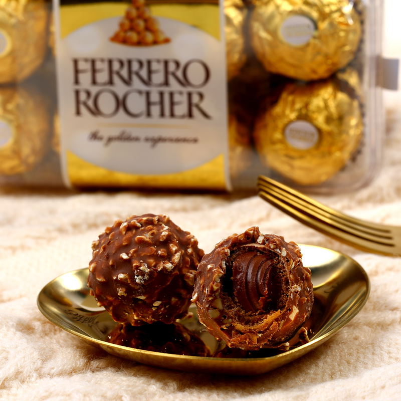 费列罗(Ferrero Rocher) 巧克力 榛果威化巧克力礼盒30粒375g婚庆礼盒喜糖情人节礼物高清大图