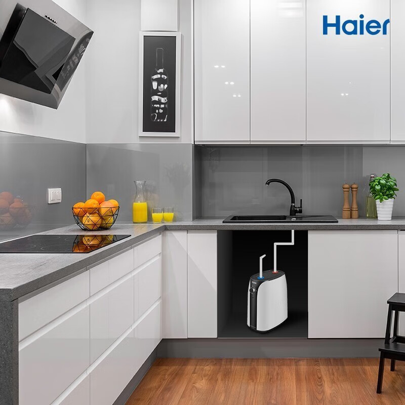 海尔(haier)小厨宝即热式电热水器 超薄机身 家用上出水速热厨房热水