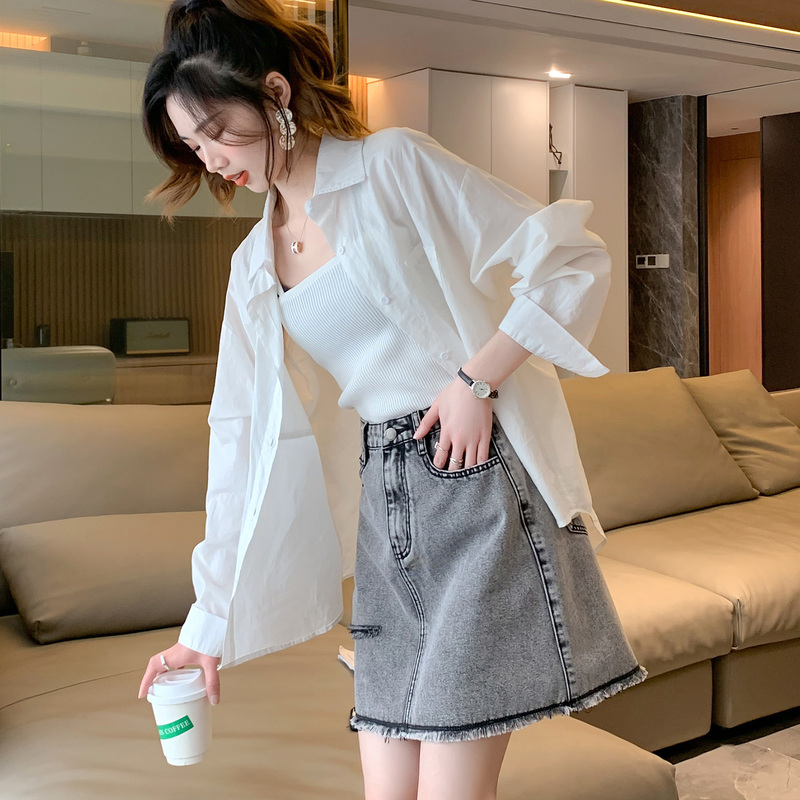 [2.5折价49元]唐狮半身裙女春新款显瘦百搭破洞毛边牛仔短裙小个子a字裙