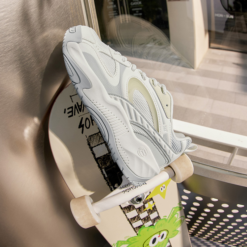 361°女鞋运动鞋新款女休闲鞋682516623高清大图