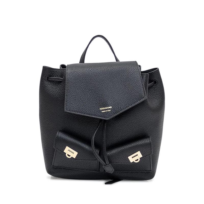 Salvatore Ferragamo女士皮革双肩包时尚简约单 compartment背包休闲出行 黑色