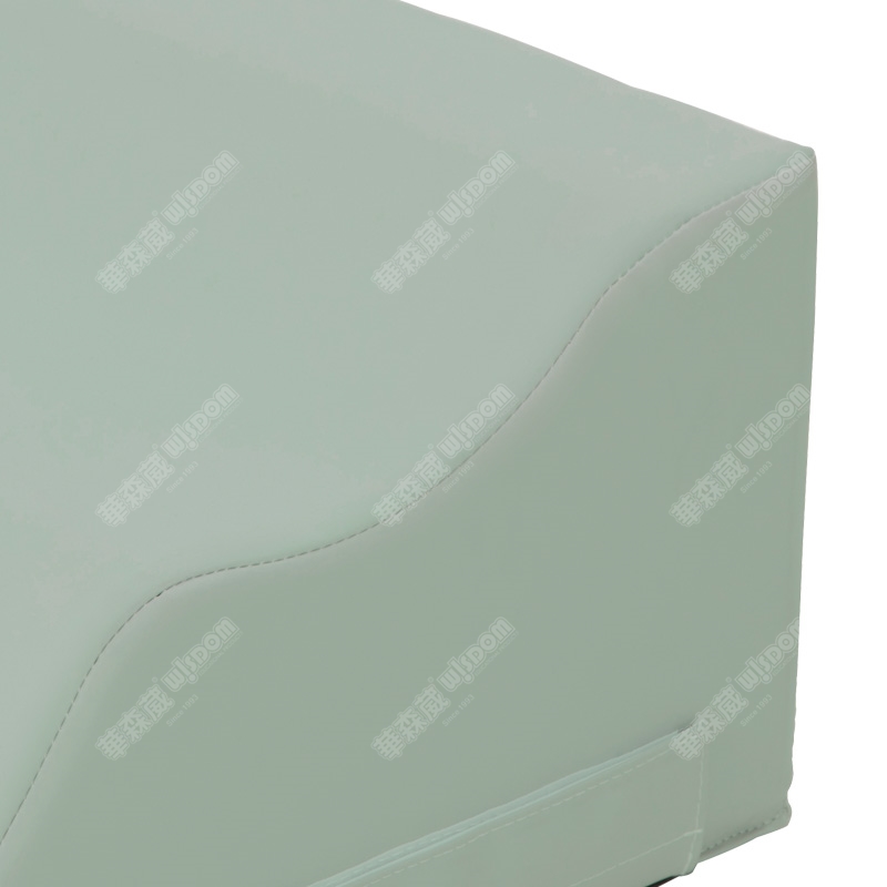 华森葳火车攀爬-波浪梯-千草绿高清大图