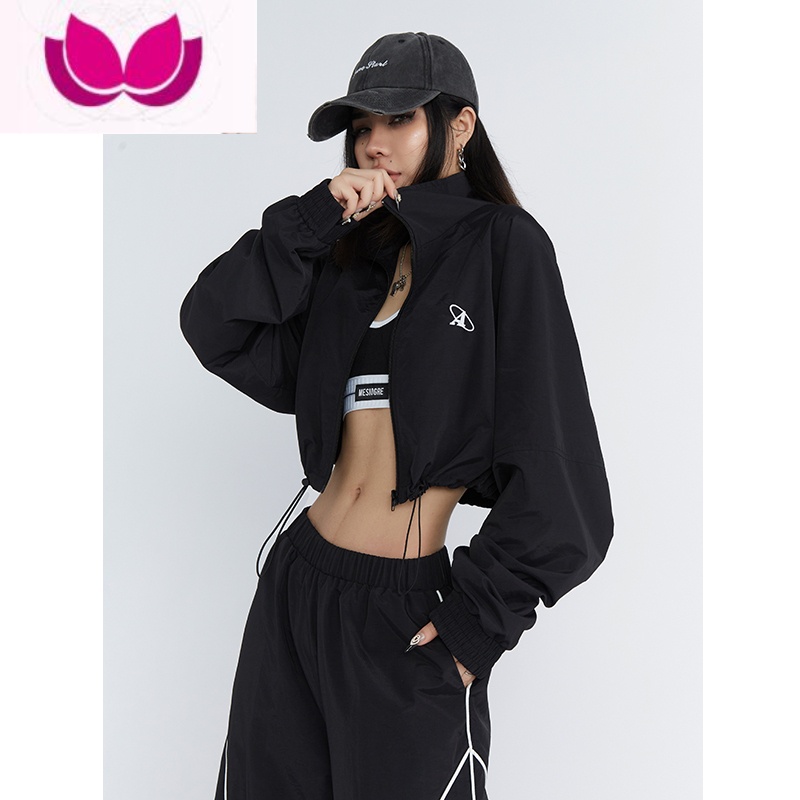 七斓 2023新款高级感炸街短款外套+休闲运动裤套装女