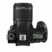 Canon/佳能 EOS 80D EF-S 18-200 IS 套机 数码单反 中端级 高清摄像连拍