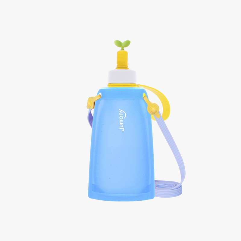 Sillymann 朱莫妮儿童宝宝折叠水壶便携背带水杯 300ml 蓝色 铂金硅胶
