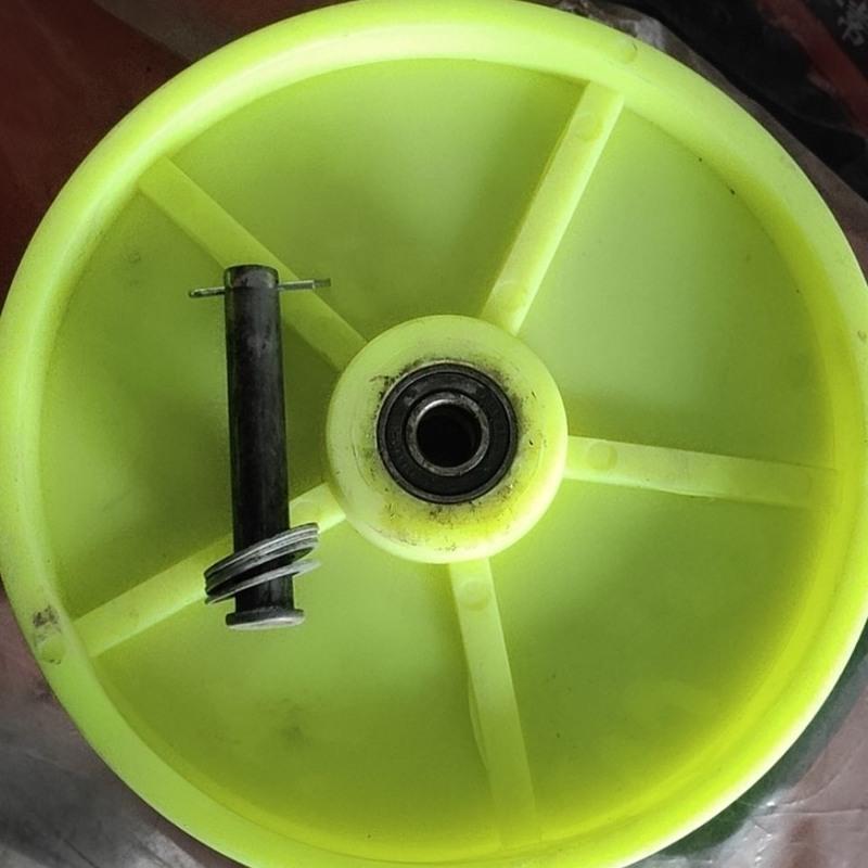 小手扶拖拉机旋耕机行走尾轮黄尼龙轮带轴承小手扶拖拉机旋耕机行走尾