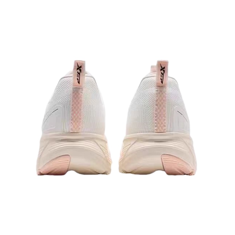 特步跑步鞋975318110085高清大图