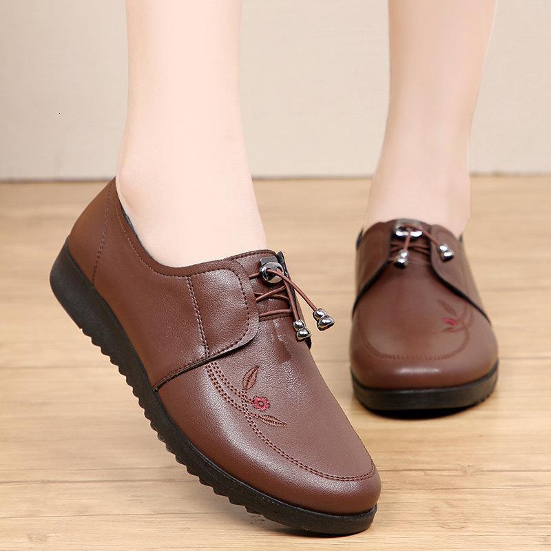 女软皮软底真皮妈妈鞋大码女鞋中老年妇女士单鞋奶奶鞋深口平底春秋款