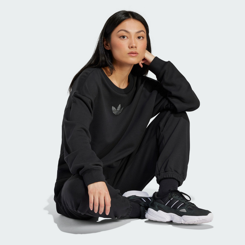 adidas阿迪达斯三叶草卫衣女装冬季新款圆领运动套头衫it9662