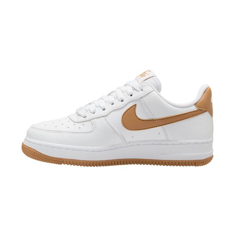 耐克(NIKE)女鞋板鞋休闲时尚百搭透气轻量环保可持续设计