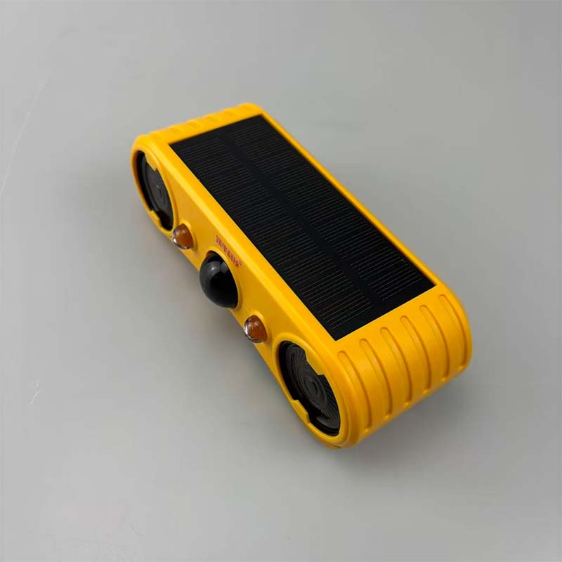 跃牛科技 太阳能动物驱赶器 YN-QGQ01 个高清大图